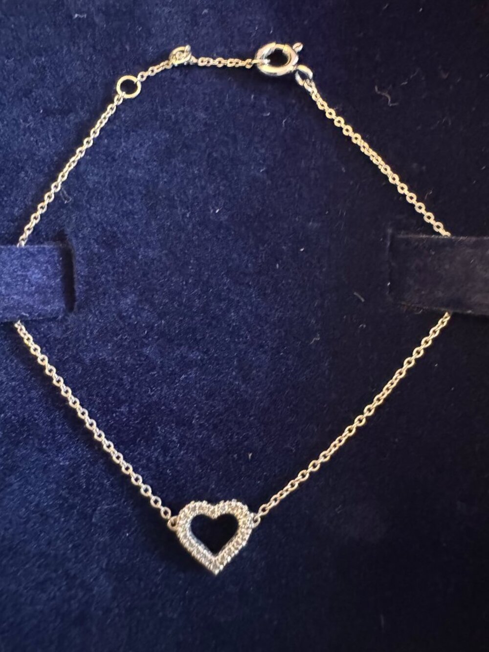Dainty Heart Bracelet with Mini Diamonds in 14K White Gold
